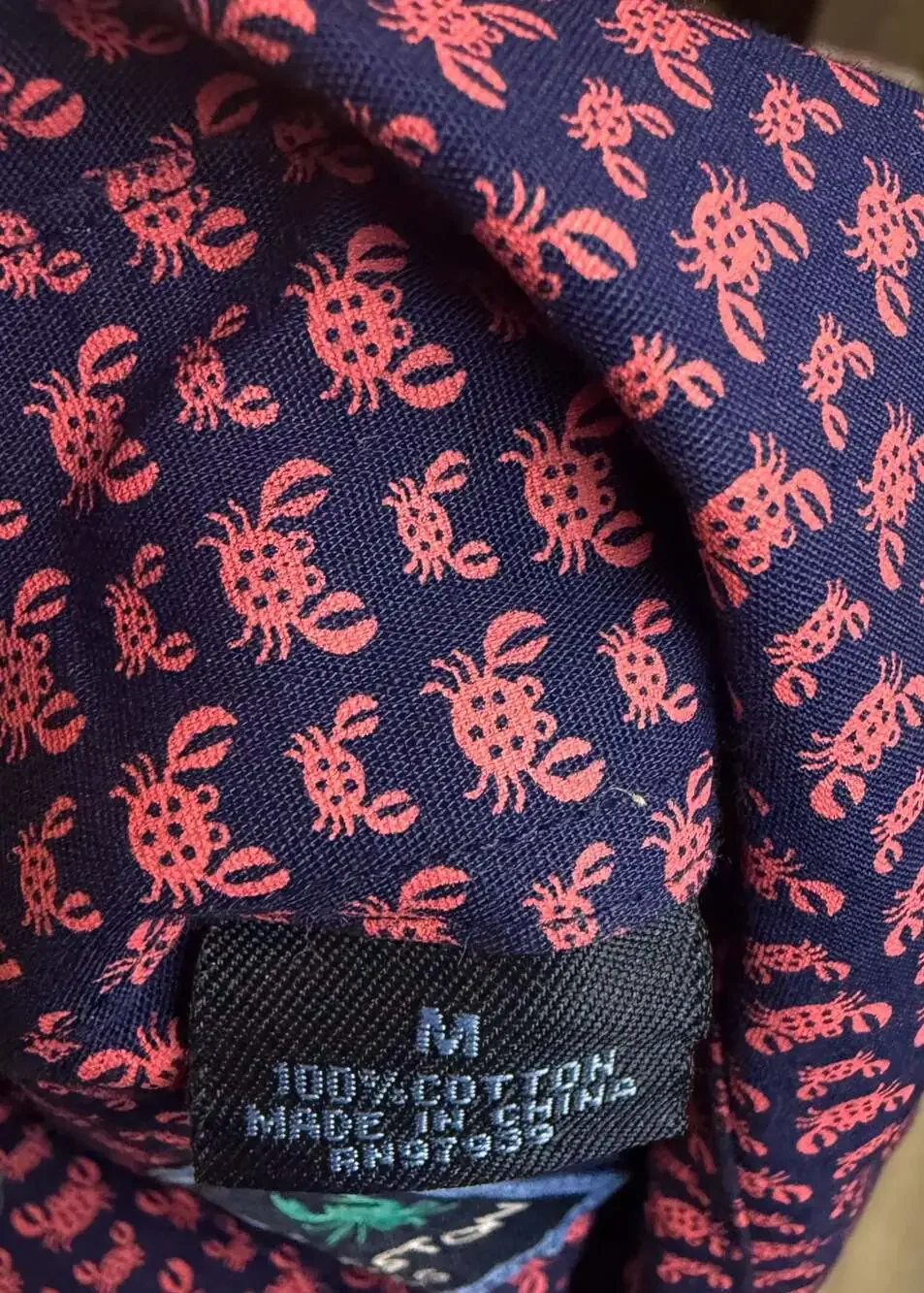 Charleston Threads Men's Crab Print Navy Long Sleeve Button Down Shirt - Picture 3 of 3